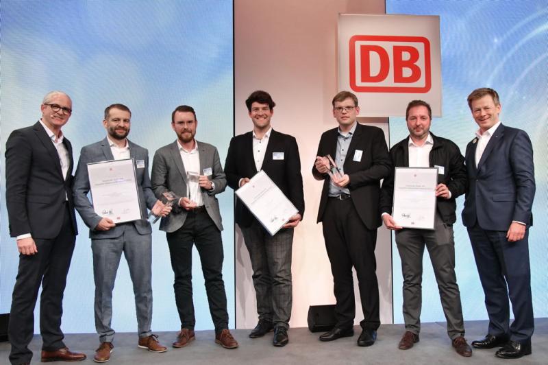 Photo from the award ceremony, Jan-Hendrik Pecksen from Götting KG is 3rd from right